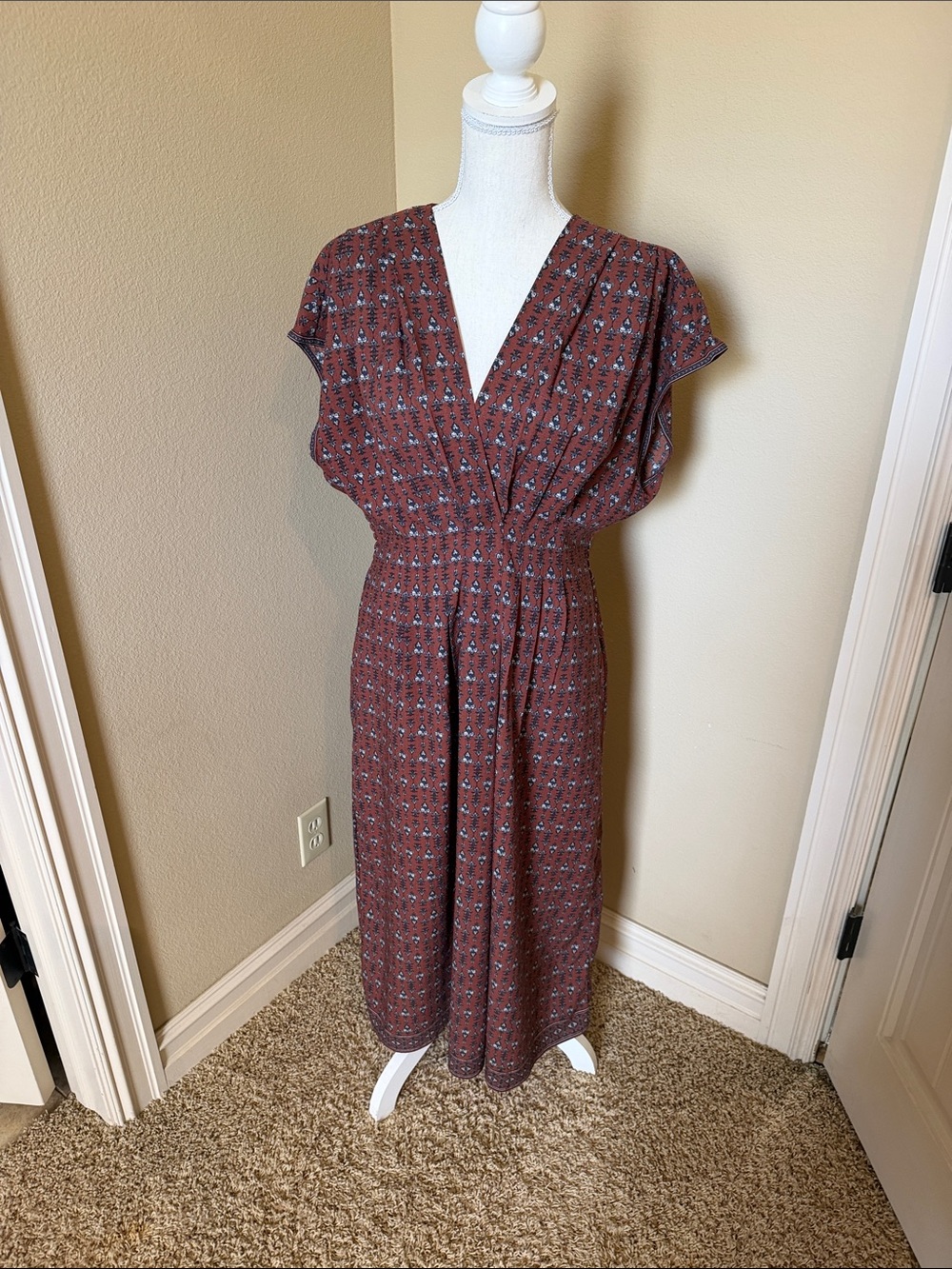 Max Studio Rust Floral Maxi Dress with V-Neck